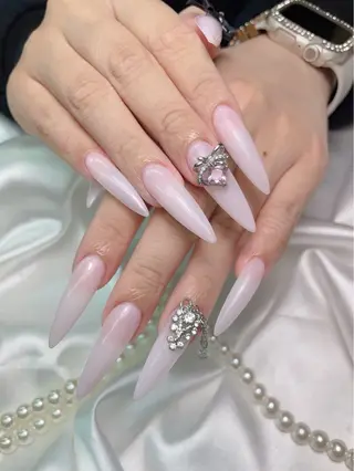 ネイル lucky nail 歌舞伎町のネイルデザイン