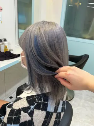 ミディアム カラー ブリーチカラー 🩵MIZUKIのヘアスタイル