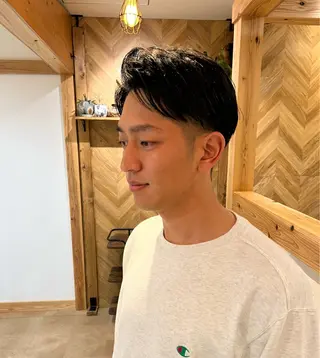 メンズ 畝原 陽真里のヘアスタイル