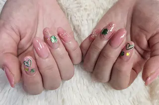 ネイル plus j yuuのネイルデザイン