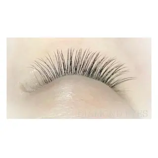 マツエク・マツパ SAEGUSA .⋆𝜗𝜚 桜木町のマツエク・マツパデザイン