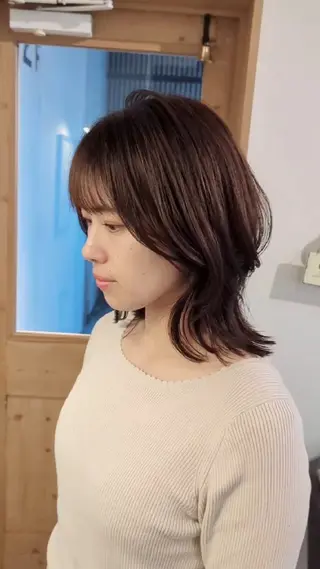 ミディアム 中野 雅子のヘアスタイル