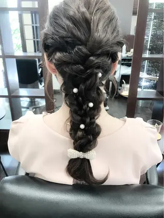 ロング ヘアアレンジ 沢田 瞳のヘアスタイル