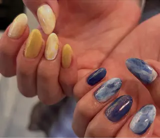 ネイル HENECY💞 SHIERIのネイルデザイン