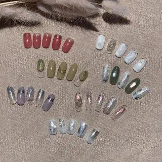 ネイル charme所属・. SHIORIのネイルデザイン