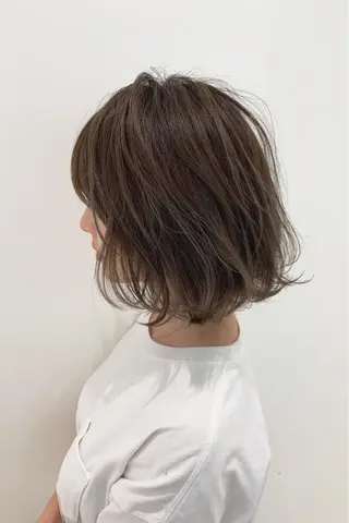 ミディアム 銀座/レイヤーカット 🤍内野すみれのヘアスタイル