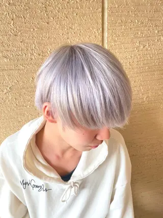 ショート カラー reto所属・宮地 崇文のヘアスタイル