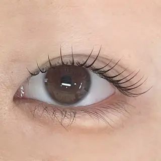 マツエク・マツパ 口コミ高評価✨ 安達ももかのマツエク・マツパデザイン