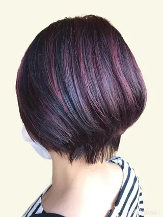ショート カラー hair works raptureのヘアスタイル