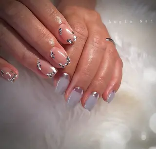 ネイル Angie Nail (アンジーネイル)所属・Angie Nail (ｱﾝｼﾞｰﾈｲﾙ)のネイルデザイン