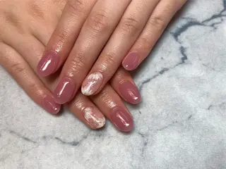 ネイル ネイルリボン 受付スタッフのネイルデザイン