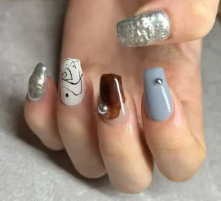 ネイル NailLife🌿 矢場町Maiアートのネイルデザイン