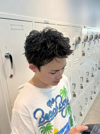 パーマ メンズ 🌀toa/波巻き✨ /メンズパーマ／栄のヘアスタイル