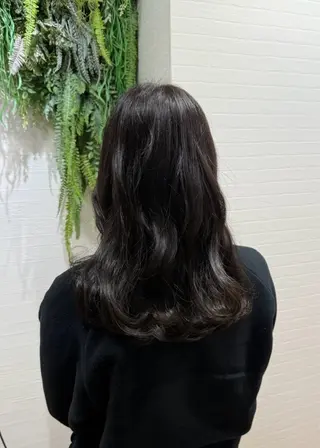 カラー 竹口 莉央のヘアスタイル