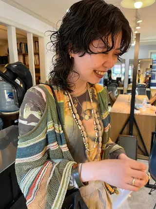 ミディアム パーマ NOUN所属・eri kinjoのヘアスタイル