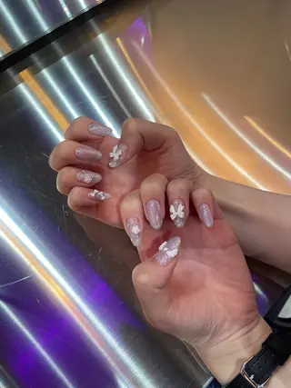 ネイル VENUS BELT所属・VENUS BELT 🩷kanadeのネイルデザイン