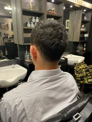 ショート メンズ ヘアーサロンラムール所属・AKI ーのヘアスタイル