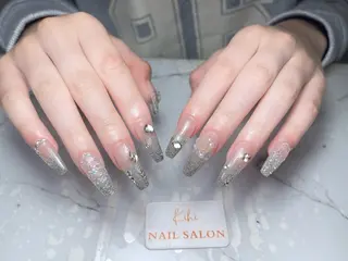 ネイル 💕鈴木ユリ パラジェル/オフ無料のネイルデザイン