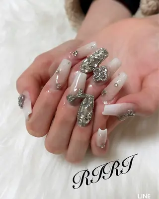 ネイル riri オーナーのネイルデザイン