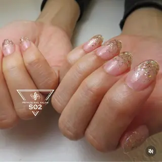 ネイル S02 𝙲𝚑𝚒𝚎のネイルデザイン