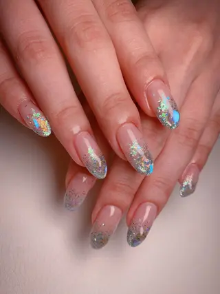 ネイル JINI NAIL所属・ジニ ネイルのネイルデザイン