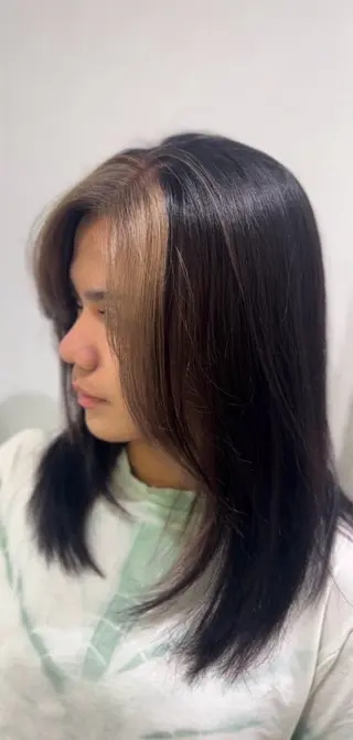 カラー Ash 平井 青木🤍のヘアスタイル