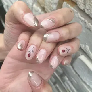 ネイル ヤマダ サクラのヘアスタイル