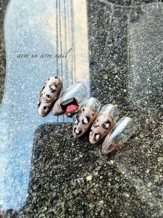 ネイル arm in arm ︎✿Yamamotoのマツエク・マツパデザイン