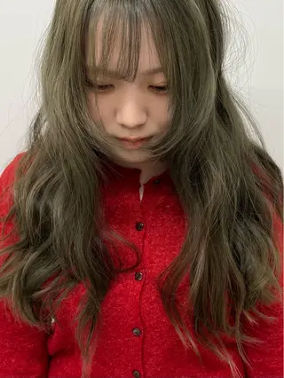 ロング カラー yuan tanakaのヘアスタイル