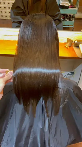 セミロング CoCooN TAKUMAのヘアスタイル