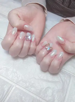 ネイル E·U·B ネイル所属・横浜市中区曙町 E·U·Bネイルのネイルデザイン