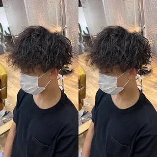 パーマ メンズ センターパート ／植田のヘアスタイル