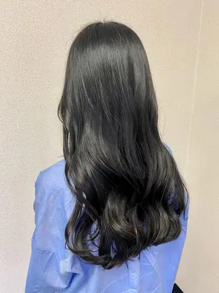 ロング 原 朱莉のヘアスタイル