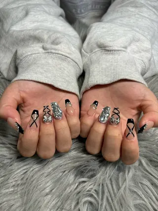 ネイル 鈴木 歩華のネイルデザイン