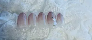 ネイル salon de merci所属・若林 明美のネイルデザイン