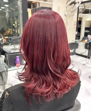 ミディアム カラー 🍊小川実里🍊 /カラーレイヤーのヘアスタイル