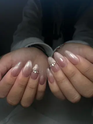 ネイル Isinha Nailsのネイルデザイン