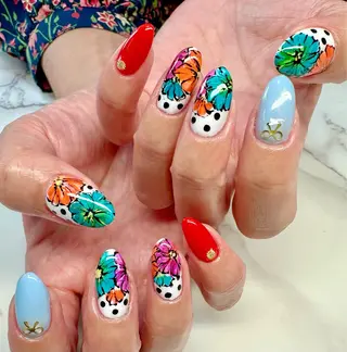 ネイル M.N_ nailのネイルデザイン