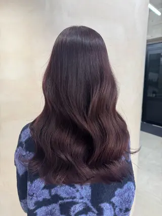 セミロング カラー MIES amane(アマネ)のヘアスタイル