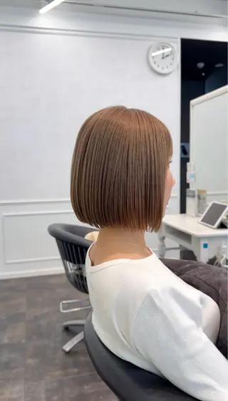 ミディアム 大阪/ミルクティー /ベージュ/はやとのヘアスタイル