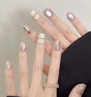 ネイル 高木 維麗絲のネイルデザイン