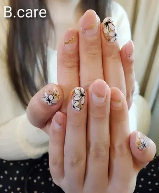 ネイル B.care自由ヶ丘所属・早坂  のネイルデザイン