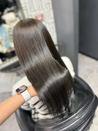 ロング arose久留米所属・山中 莉乃のヘアスタイル