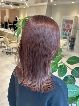 セミロング カラー 韓国風/小顔レイヤー /艶カラーのヘアスタイル