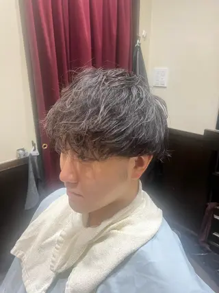 ショート パーマ メンズ 圓子 快のヘアスタイル