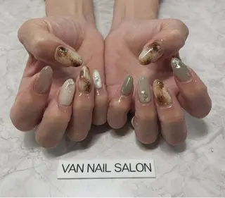 ネイル Van Nail Salonのネイルデザイン