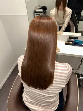 セミロング Wisteria所属・美髪特化✨ 伊織✨縮毛矯正✨のヘアスタイル