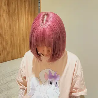 カラー やまき さきね/ボブのヘアスタイル