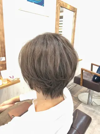 ショート カラー [店長]加地 峻のヘアスタイル