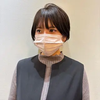ショート グレージュ🐰透明感 カラー🫧akihoのヘアスタイル
